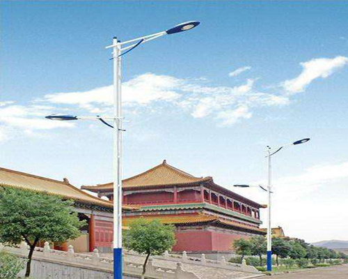 1742826134974417.jpg 德令哈LED路灯.jpg