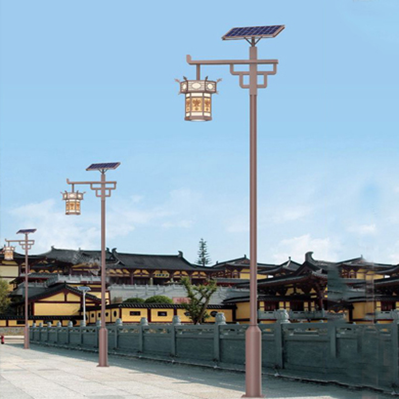 1742827625288656.jpg 德令哈太阳能路灯.jpg