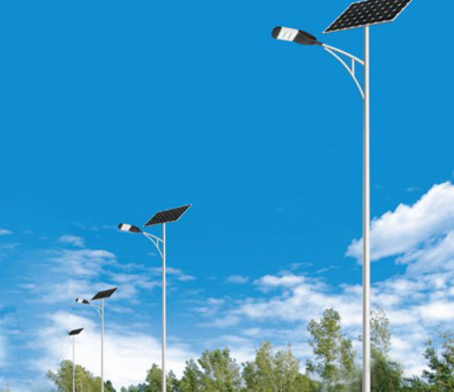 德令哈太阳能路灯维护时，这些细节别忽略！